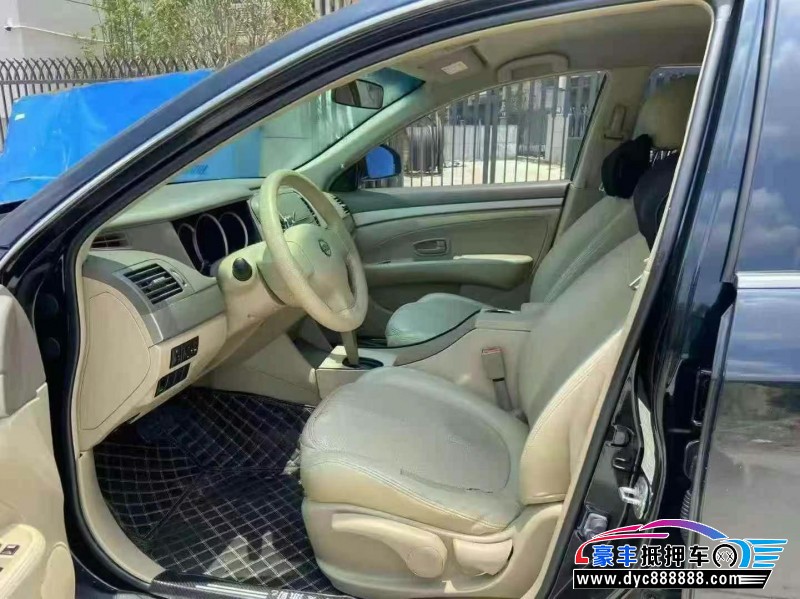 16年日产轩逸轿车抵押车出售