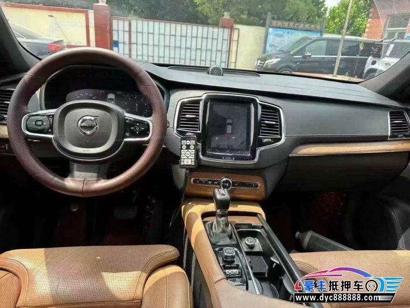 16年沃尔沃XC90轿车抵押车出售