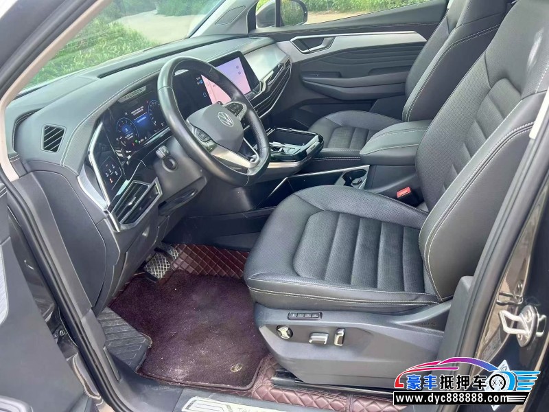 22年大众揽镜轿车抵押车出售