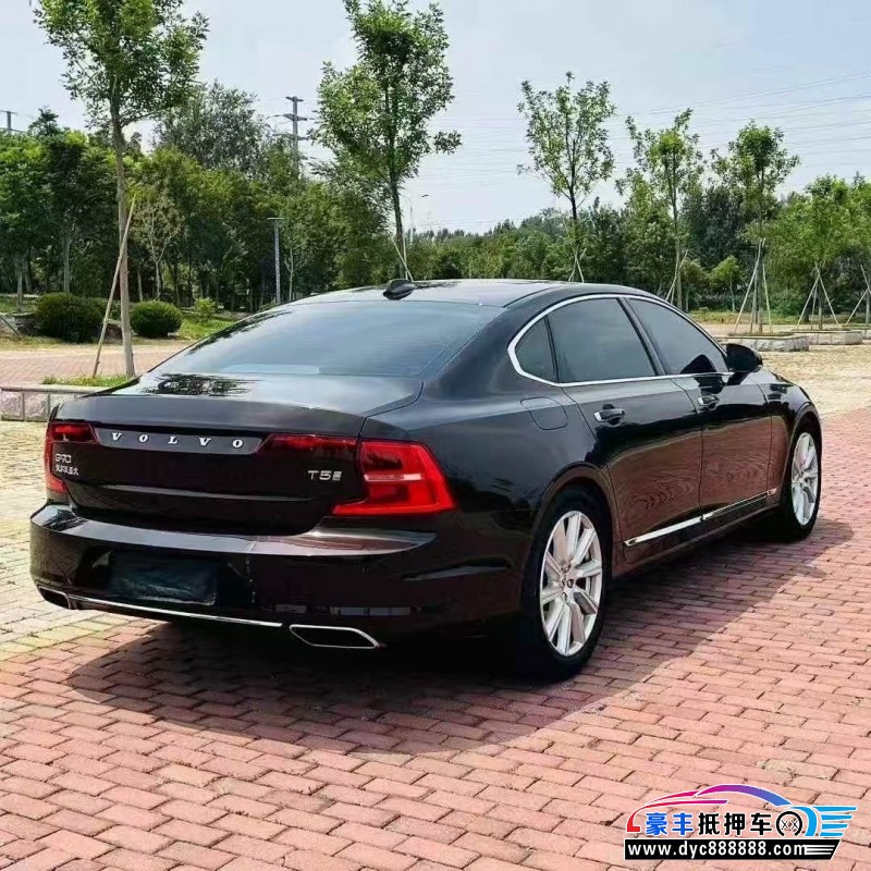 18年沃尔沃S90轿车抵押车出售