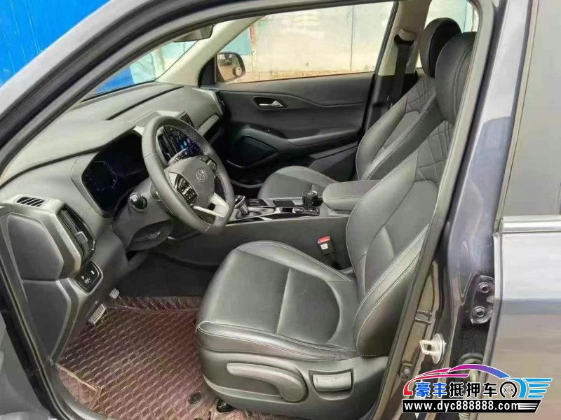 21年现代ix35轿车抵押车出售