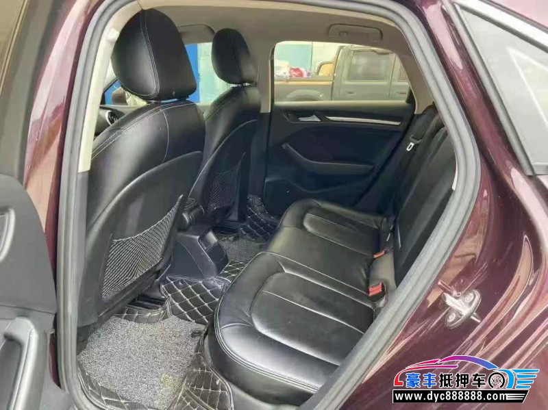 16年奥迪A3轿车抵押车出售