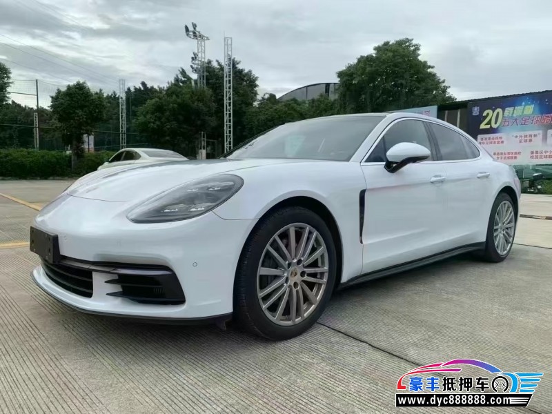 19年保时捷帕纳梅拉轿车抵押车出售