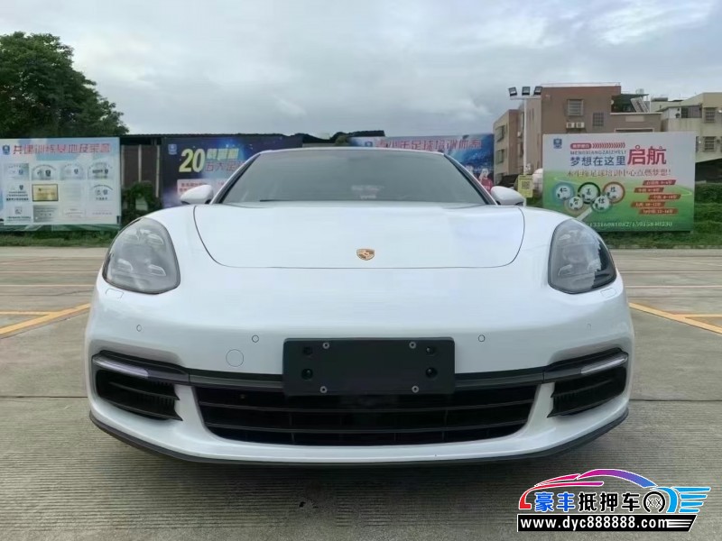 19年保时捷帕纳梅拉轿车抵押车出售