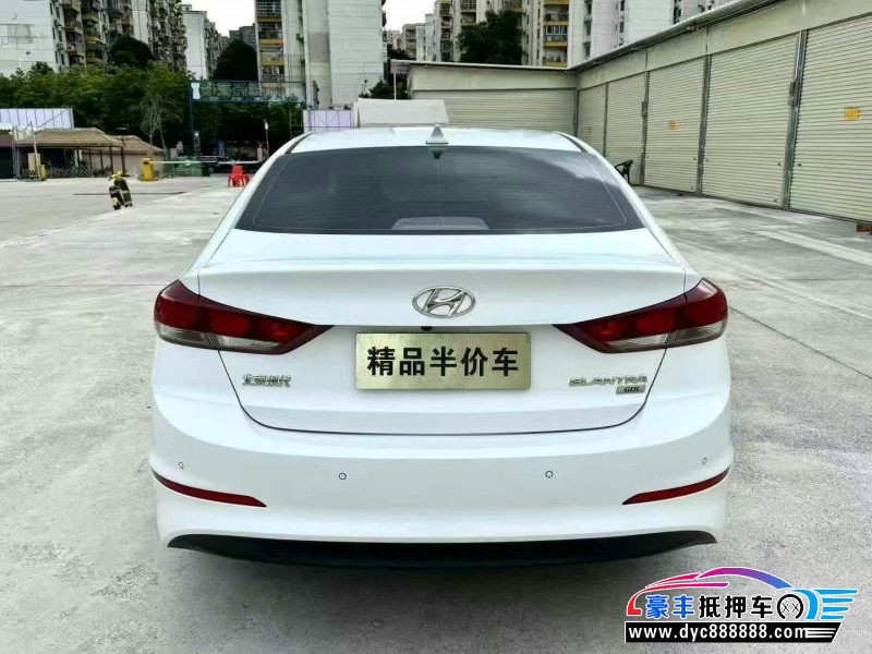 18年现代领动轿车抵押车出售