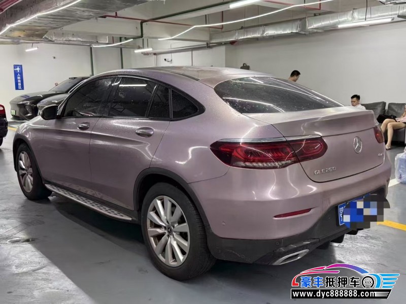 21年奔驰GLC轿车抵押车出售