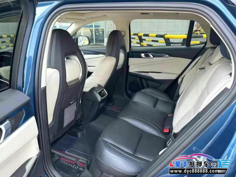 19年领克01SUV抵押车出售