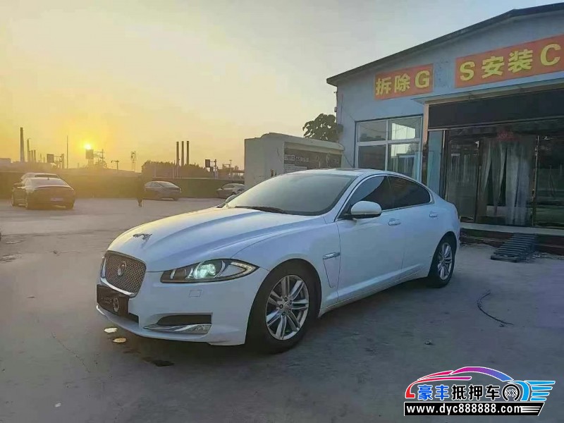 14年捷豹XF轿车抵押车出售