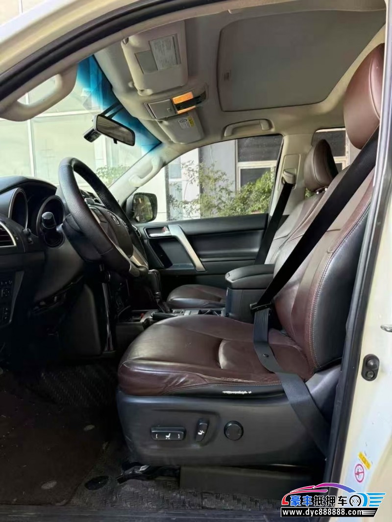 16年丰田普拉多（霸道）轿车抵押车出售