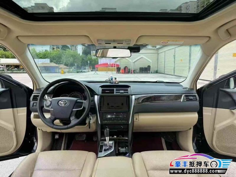 16年丰田凯美瑞轿车抵押车出售