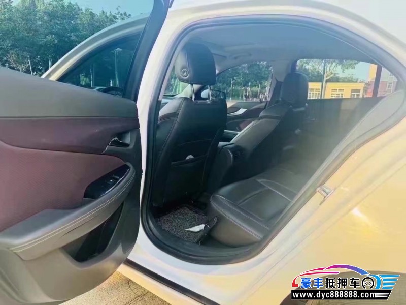 17年雪佛兰迈锐宝轿车抵押车出售