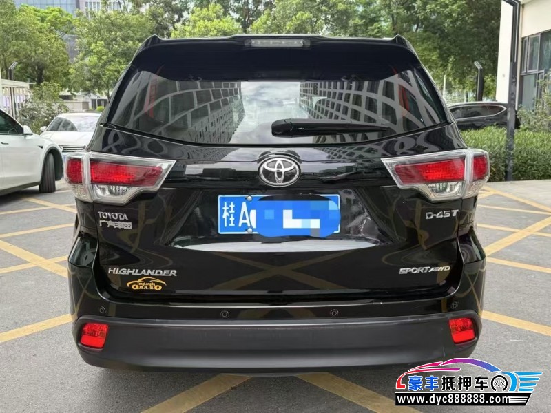 17年丰田汉兰达轿车抵押车出售