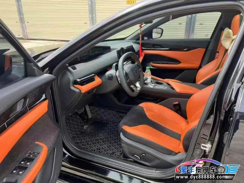 24年长安长安UNI轿车抵押车出售