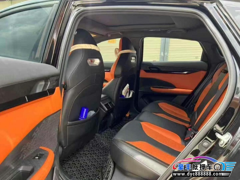 24年长安长安UNI轿车抵押车出售