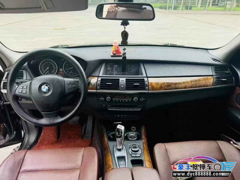 11年宝马X5轿车抵押车出售