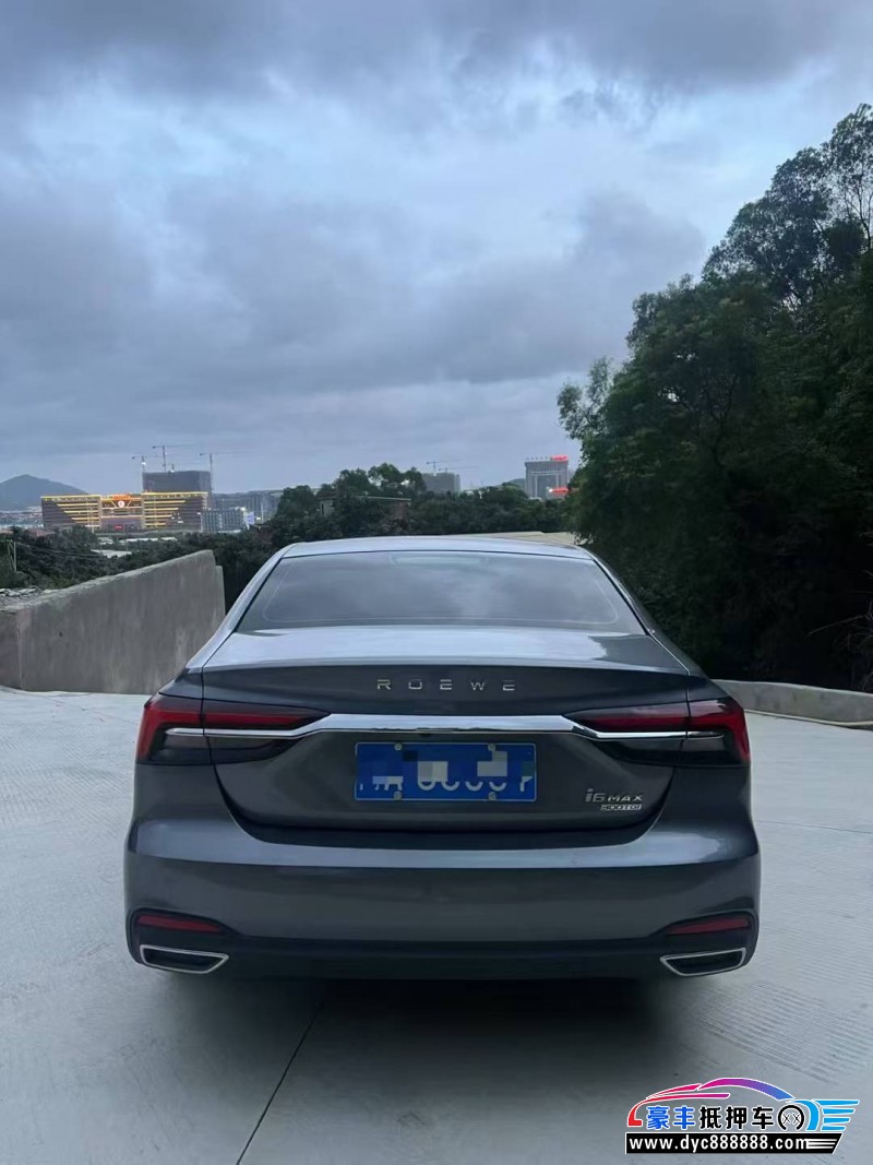 23年荣威i6轿车抵押车出售