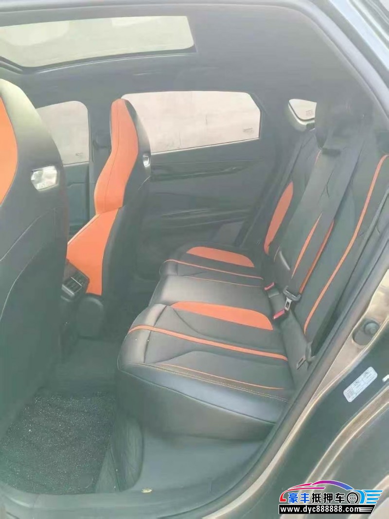 25年长安长安UNI轿车抵押车出售