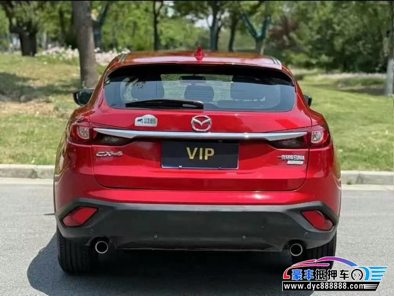 18年马自达CX-4轿车抵押车出售