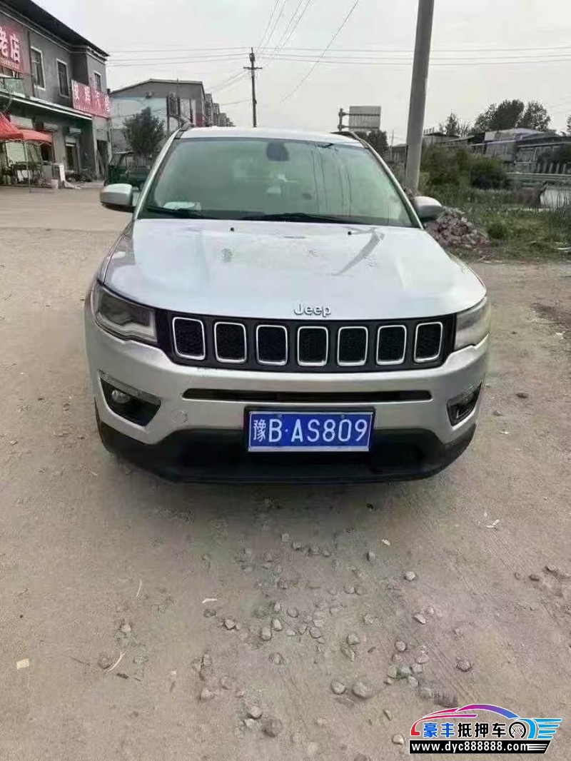 17年Jeep指南者轿车抵押车出售