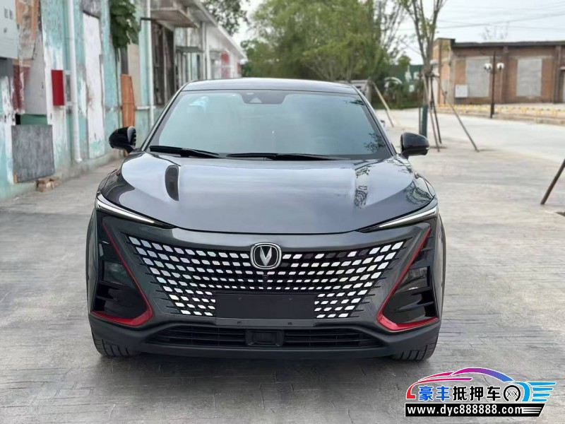 20年长安长安UNI轿车抵押车出售