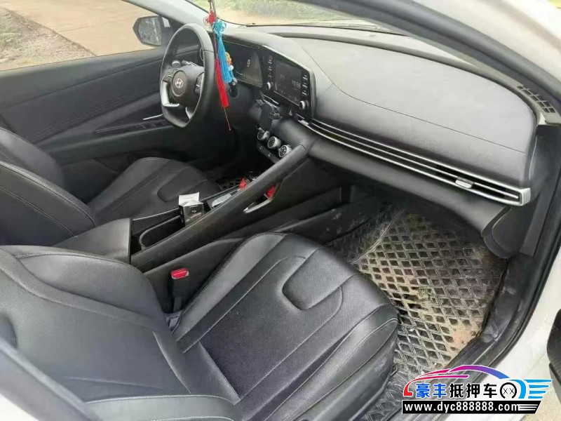 23年现代伊兰特轿车抵押车出售