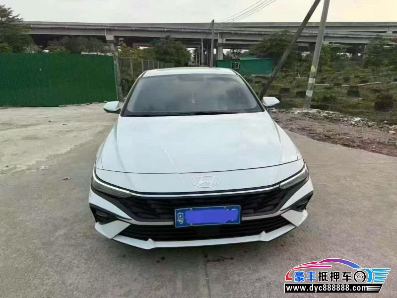 23年现代伊兰特轿车抵押车出售