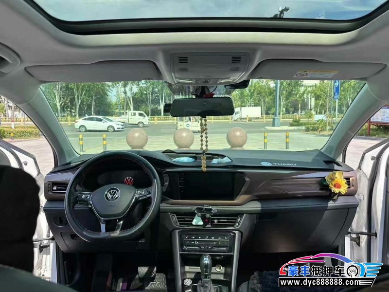 22年大众途岳轿车抵押车出售