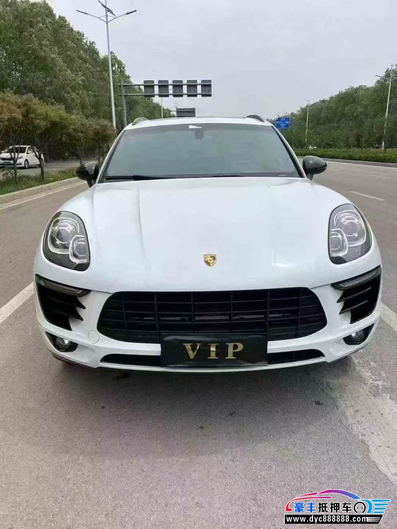 16年保时捷Macan迈凯轿车抵押车出售