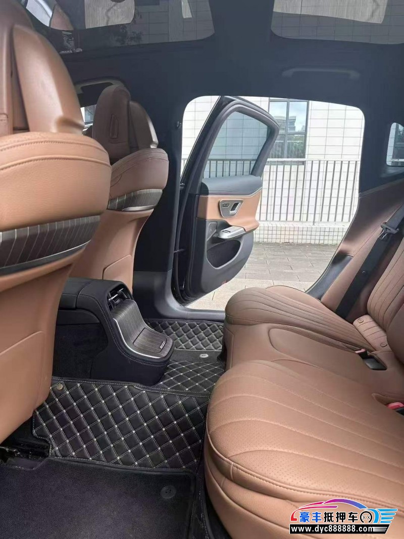 24年奔驰E轿车抵押车出售