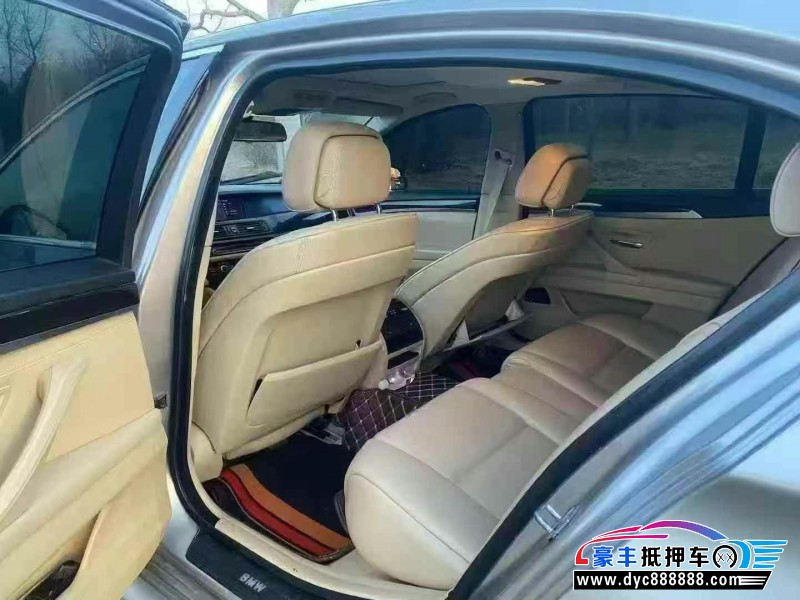 12年宝马5系轿车抵押车出售