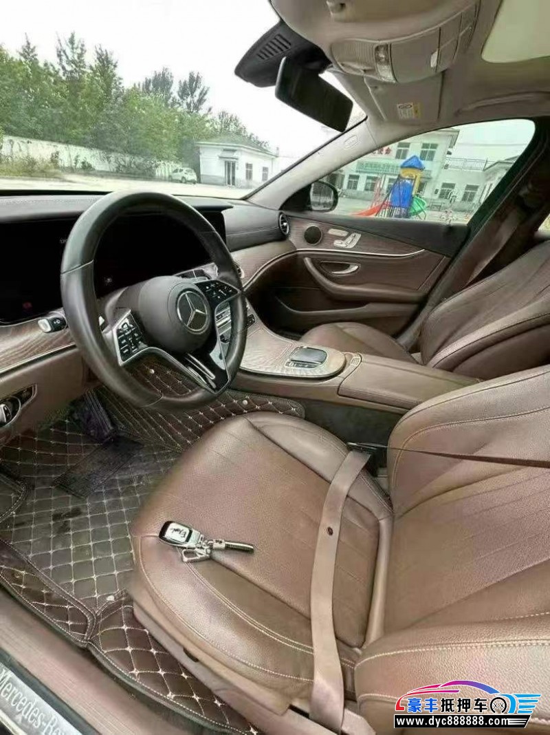 21年奔驰E轿车抵押车出售