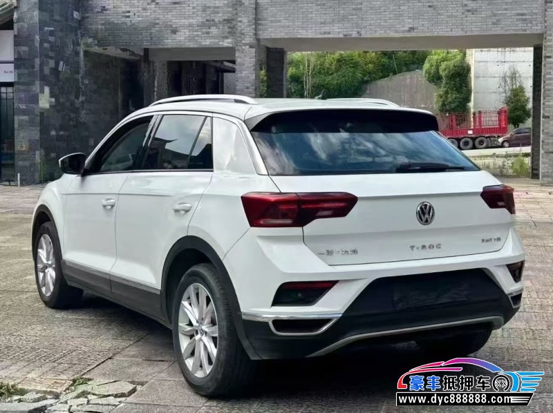 20年大众探歌轿车抵押车出售