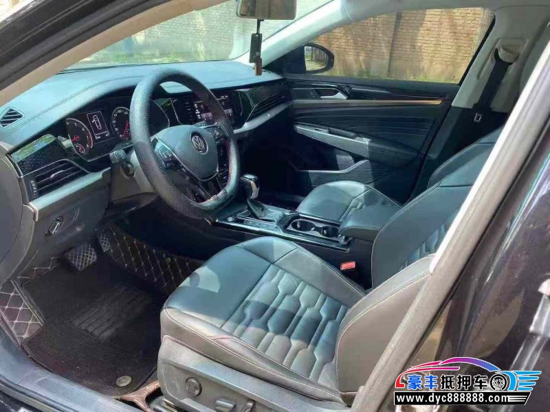 20年大众帕萨特轿车抵押车出售