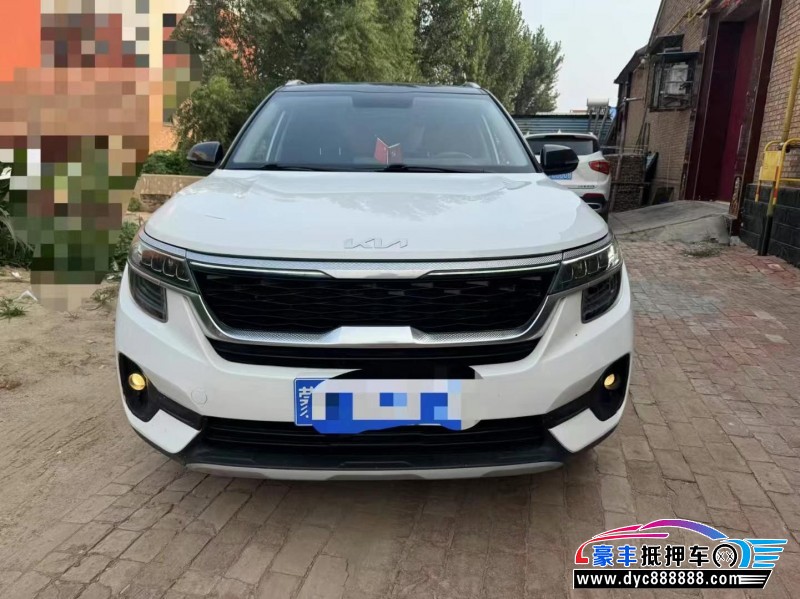 22年起亚KX3轿车抵押车出售