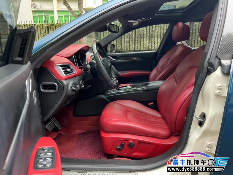 18年玛莎拉蒂Ghibli轿车抵押车出售