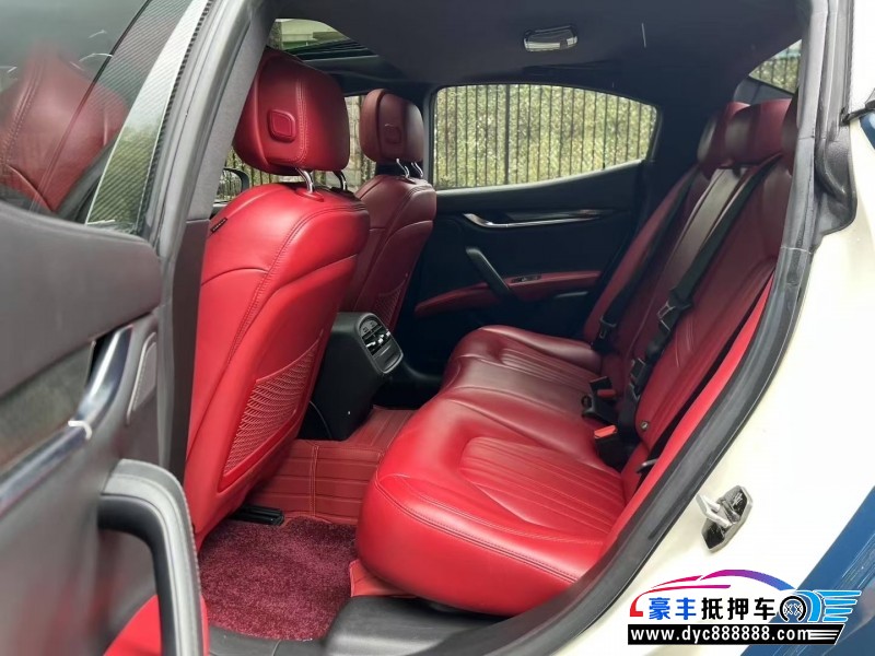 18年玛莎拉蒂Ghibli轿车抵押车出售