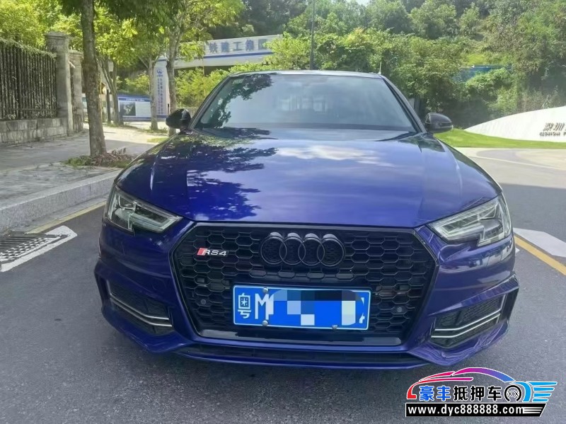 18年奥迪A4L轿车抵押车出售