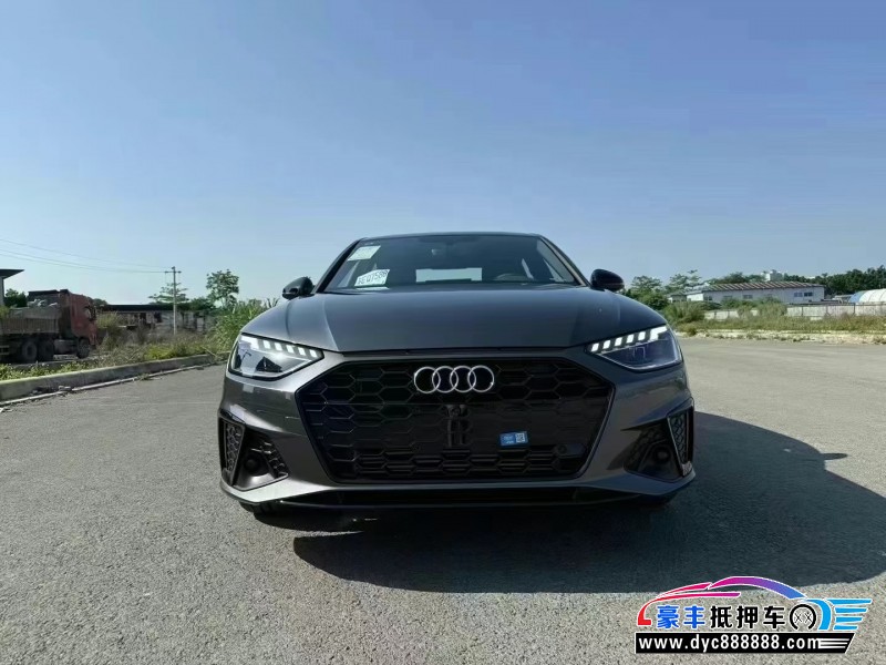 25年奥迪A4L轿车抵押车出售