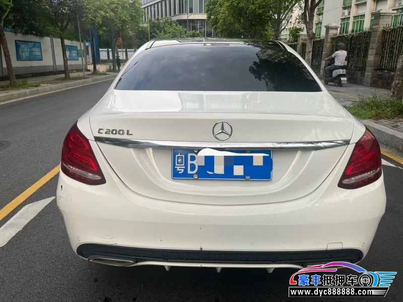18年奔驰C轿车抵押车出售