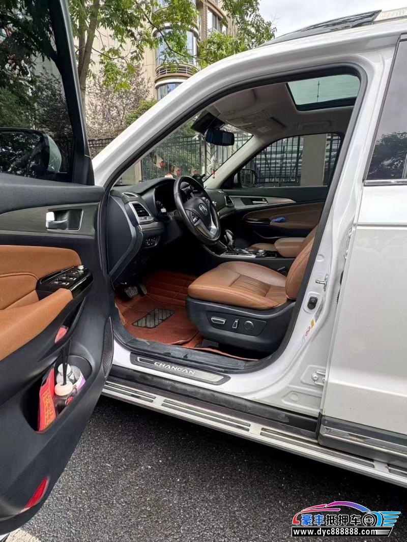 18年长安长安CS95轿车抵押车出售