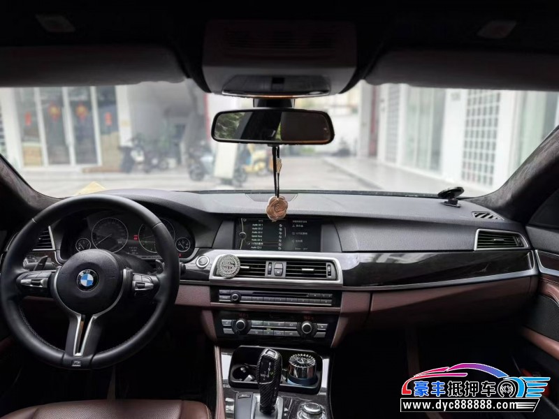 12年宝马5系轿车抵押车出售