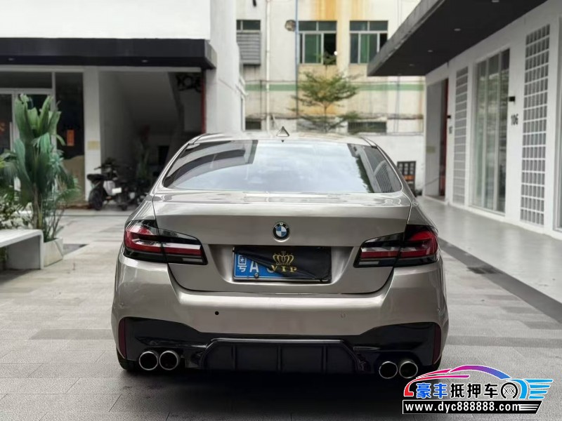 12年宝马5系轿车抵押车出售