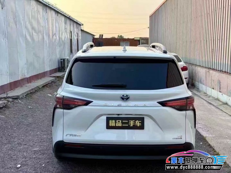 23年丰田塞纳轿车抵押车出售