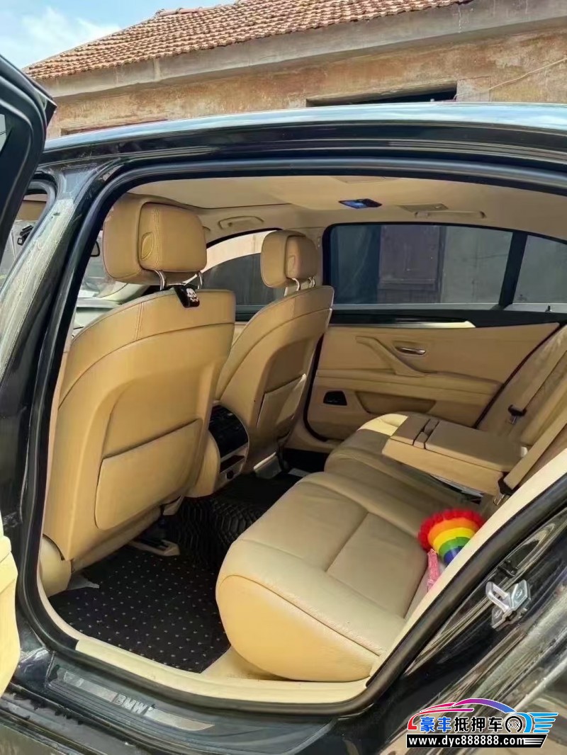 12年宝马5系轿车抵押车出售