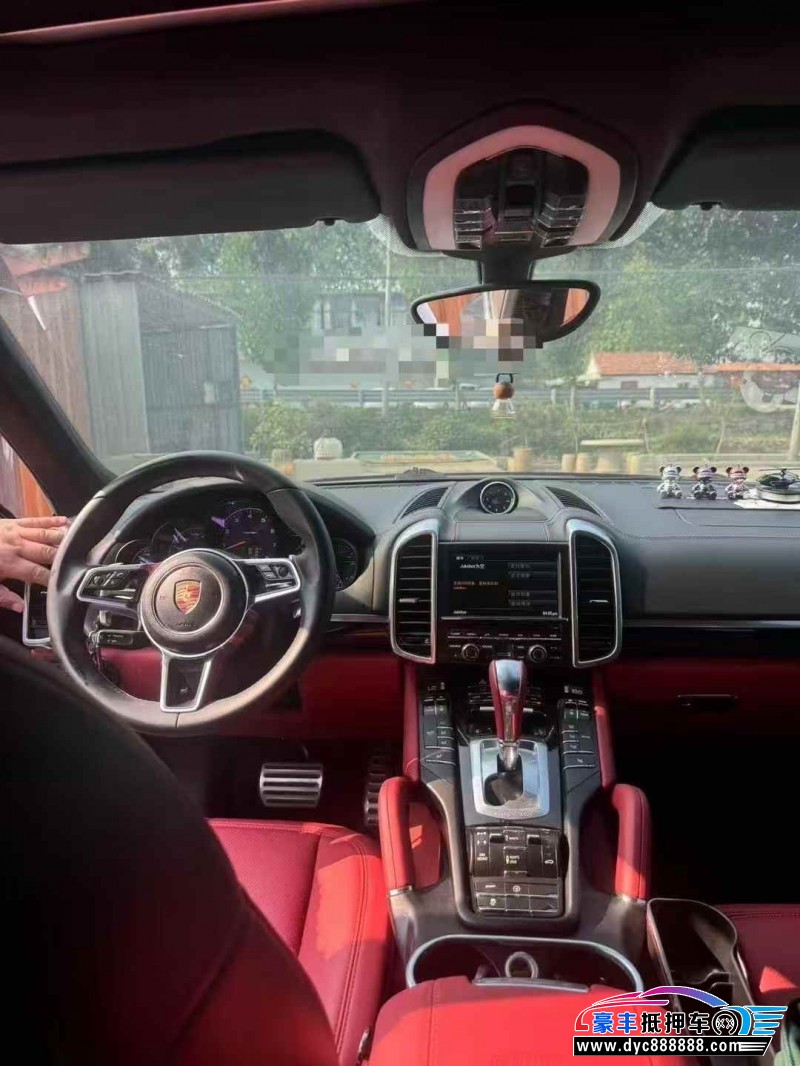 15年保时捷卡宴轿车抵押车出售