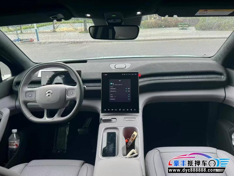 25年蔚来ec6轿车抵押车出售