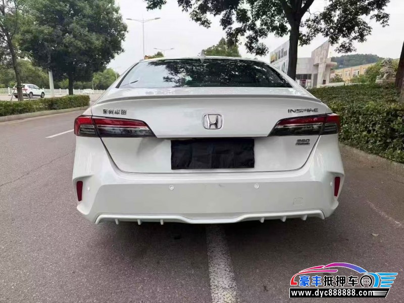 25年本田英诗派轿车抵押车出售