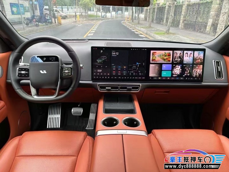 23年理想L8轿车抵押车出售