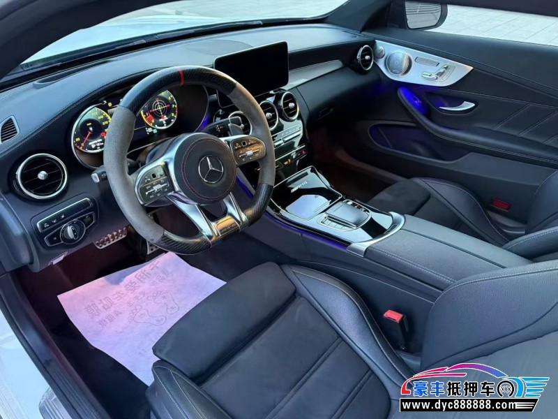 21年奔驰C轿车抵押车出售