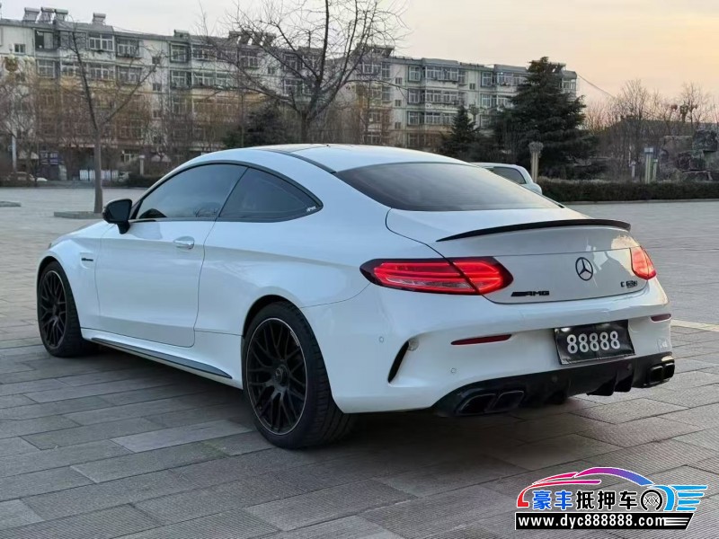 21年奔驰C轿车抵押车出售